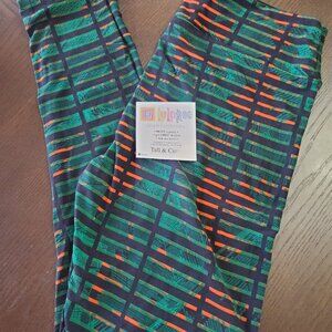NEW Lularoe Leggings size Tall and Curvy TC